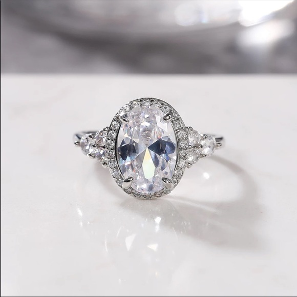 New 925 Silver Dainty Oval Cut Diamond Ring - Picture 3 of 6